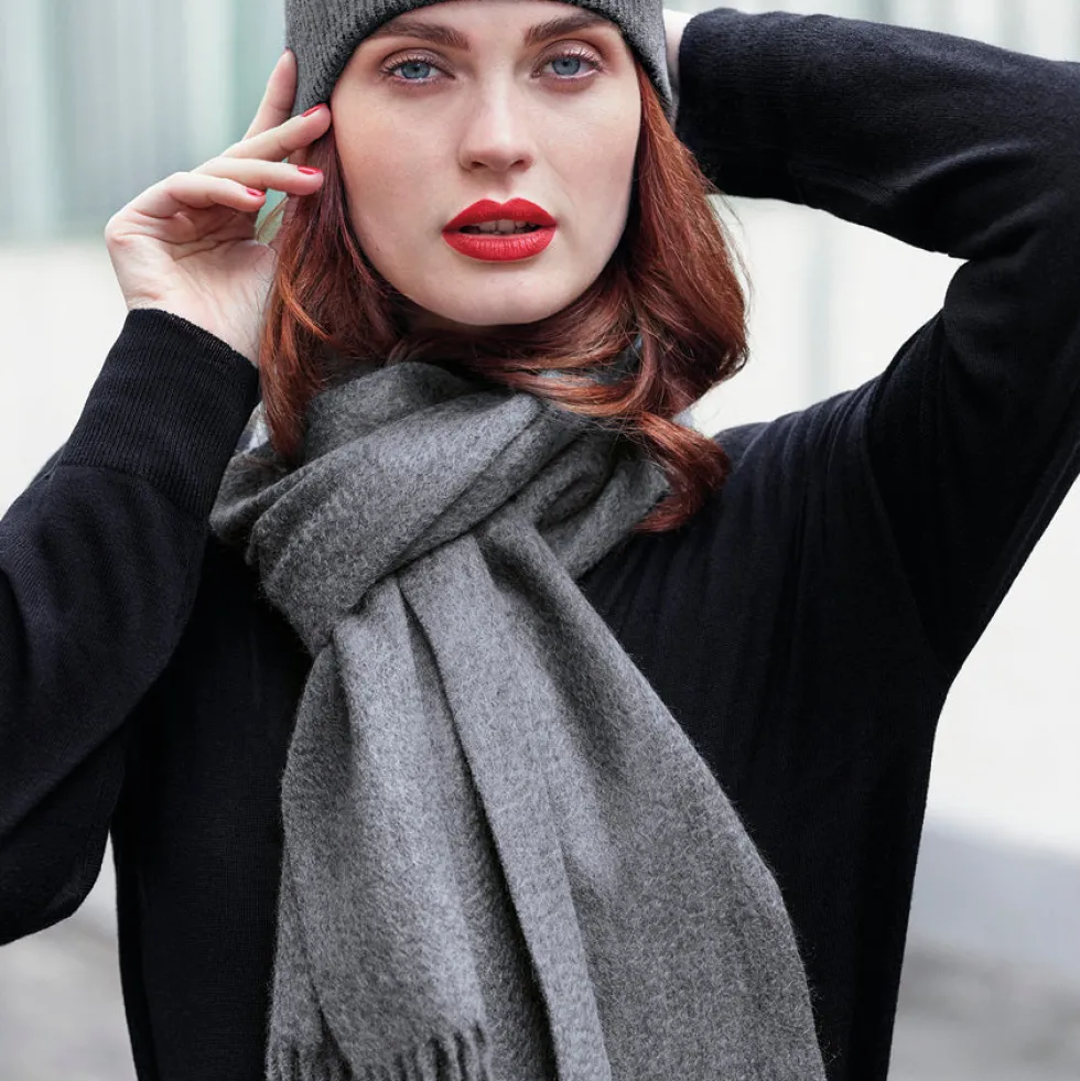 charpe_cachemire__gris_2.webp Écharpe cachemire - Gris*CXLbyChristianLacroix Fashion