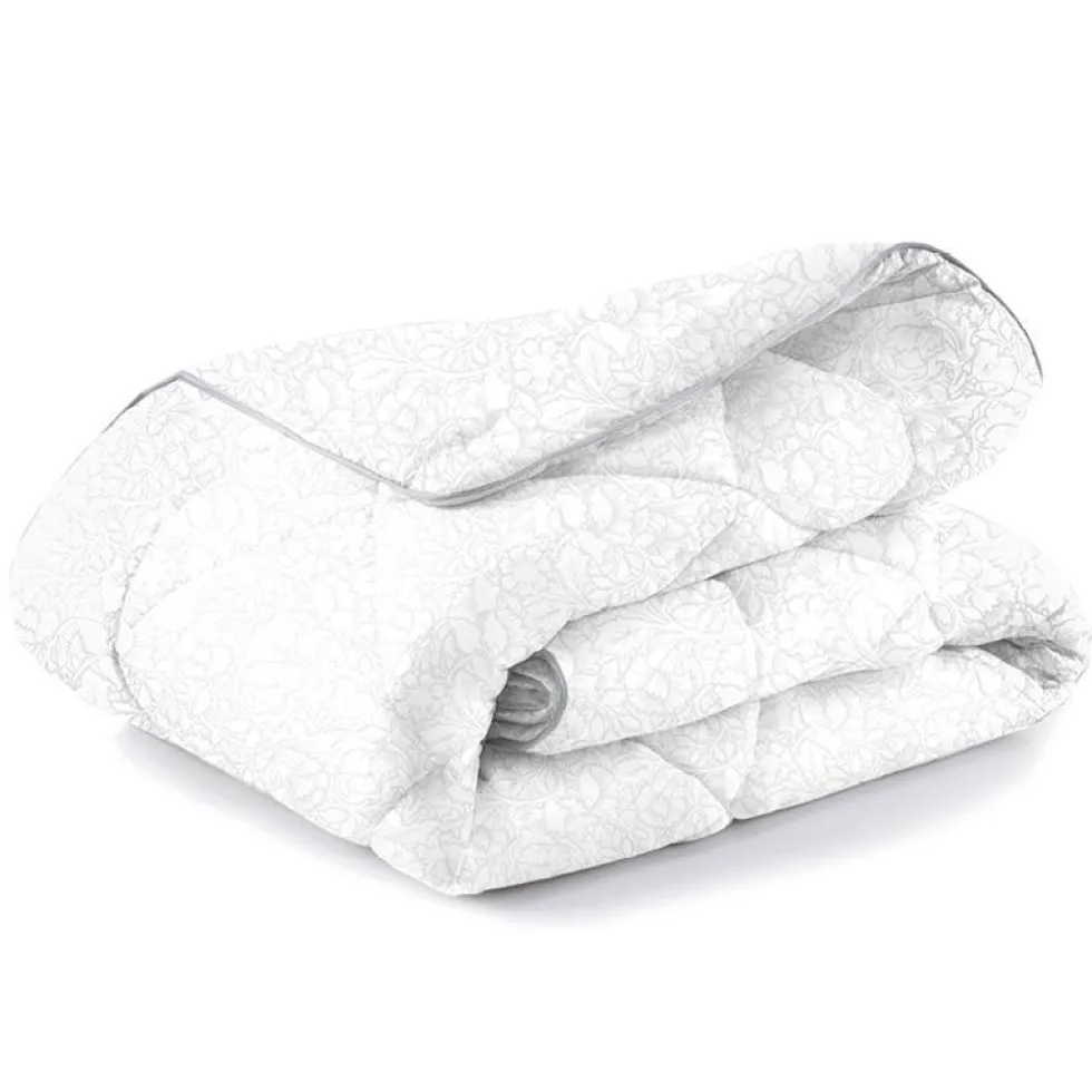 couette_arabesque_toutes__0.webp COUETTE ARABESQUE toutes saisons - 240x220cm - Blanc*CXLbyChristianLacroix Discount
