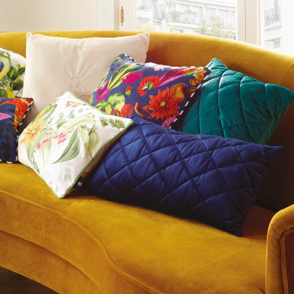 coussin_carr_matelass___x_1.webp COUSSIN CARRÉ MATELASSÉ - 45 X 45 CM*CXLbyChristianLacroix Fashion