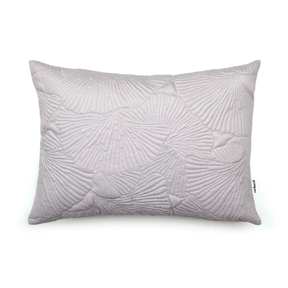 coussin_fleur_emboss__tau_1.webp Coussin fleur embossé - Taupe*Cacharel Clearance