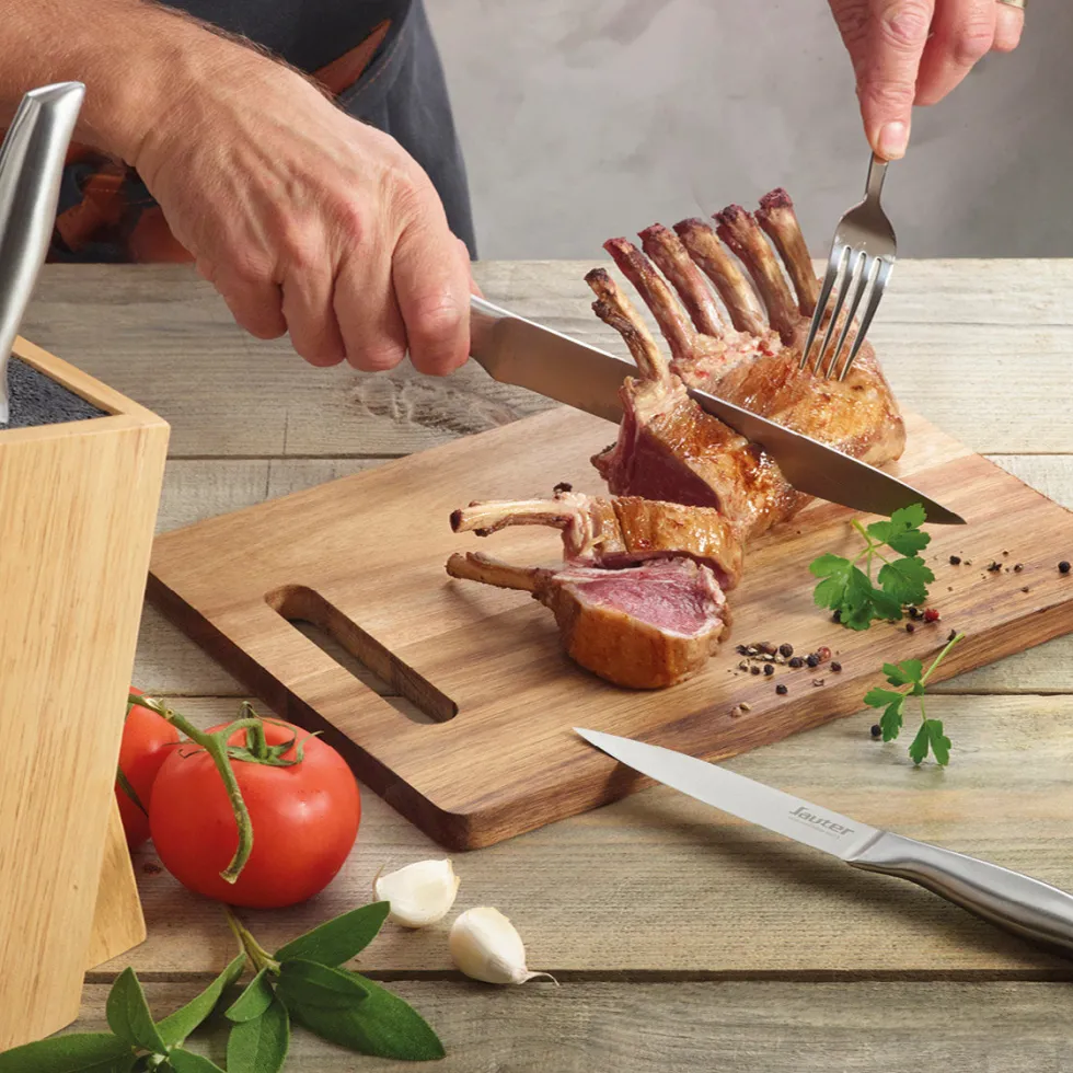 couteau_de_chef_inox_avec_3.webp Couteau de chef inox avec manche creux*Sauter Hot