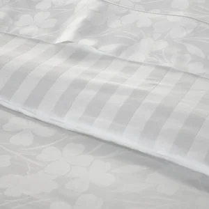 Couverture - tissé Jacquard - Petites Fleurs blanc*Cacharel Outlet