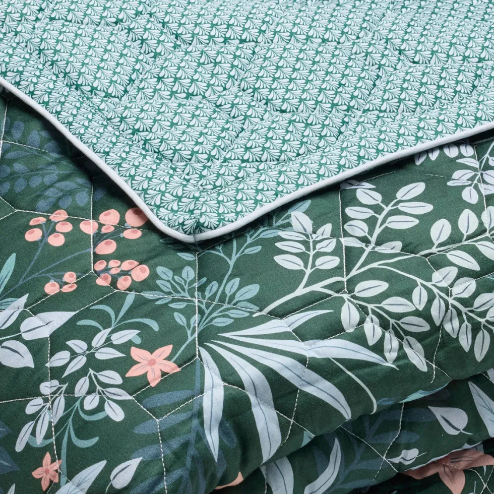 couvrelit_xl_fort_enchant_1.webp Couvre-lit XL Forêt enchantée Vert - 220 x 250 cm*Cacharel Hot