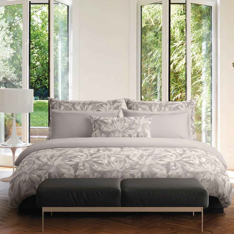 drap_plat_satin_de_coton__1-65.webp Drap plat satin de coton - Garden micro Beige*CXLbyChristianLacroix Fashion