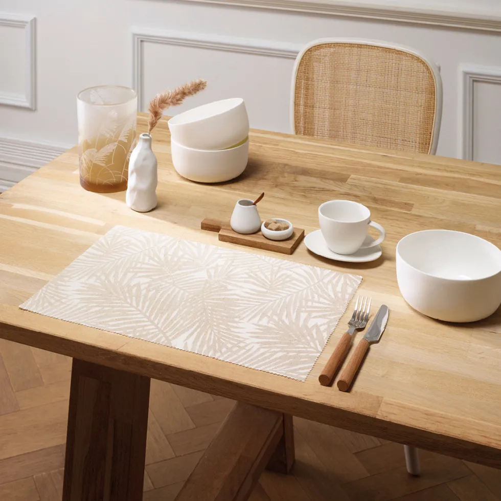 ensemble_de__sets_de_tabl_2-4.webp Ensemble de 2 sets de table - Tropic Taupe*Maison Héritage Sale
