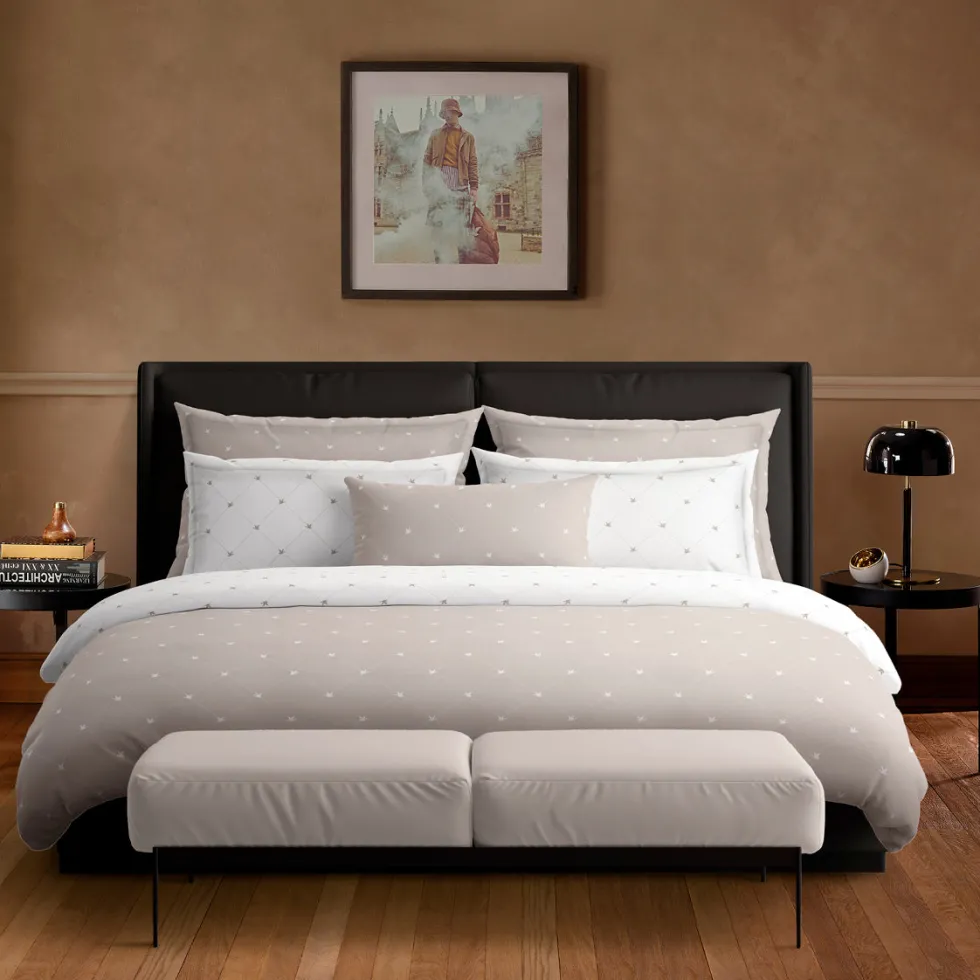 housse_de_couette__taies__2-9.webp Housse de couette + taie(s) d'oreiller satin de coton - Canards Taupe*Chevignon New