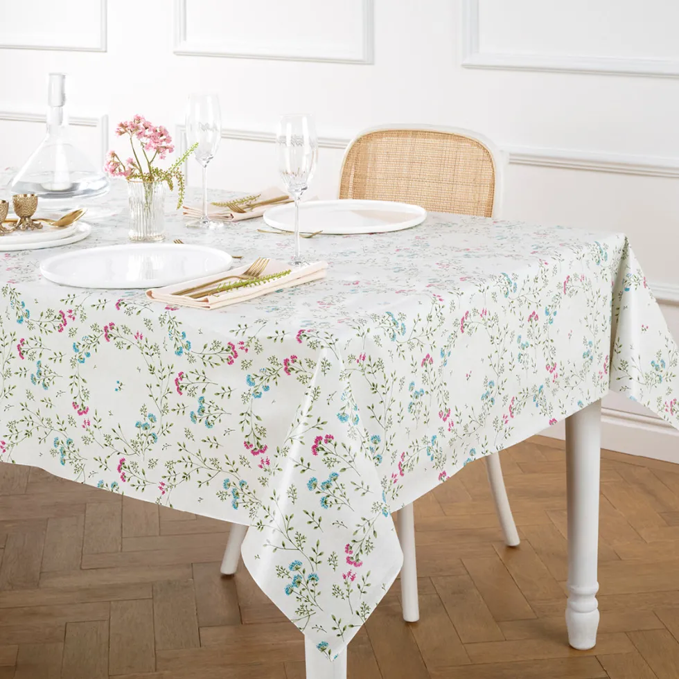 nappe_enduite_antitache___0-2.webp Nappe enduite anti-tache - Pré de fleurs Blanc cassé*Rodier Fashion