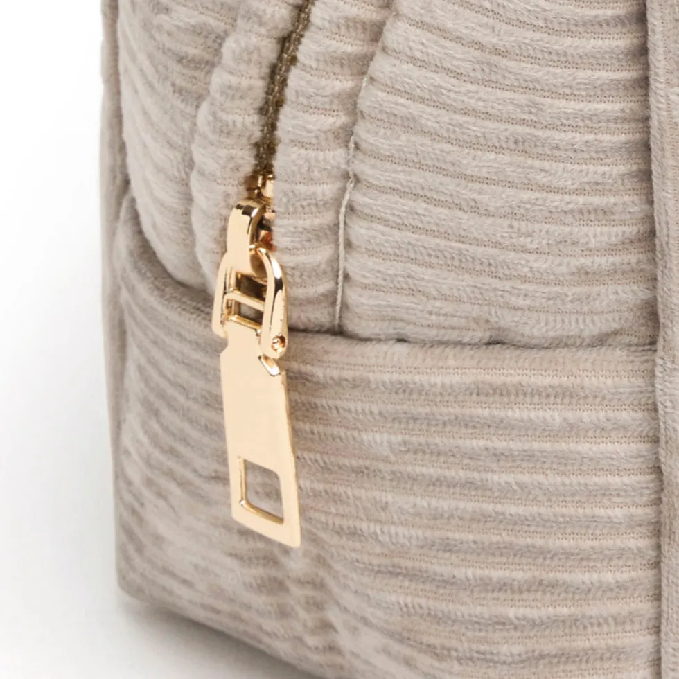 pochette_velours_ctel__ta_1-1.webp Pochette velours côtelé Taupe - 21 x 13 x 13 cm*Cacharel Outlet