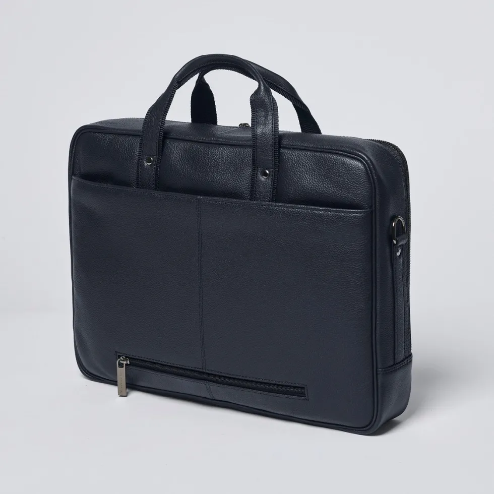 portedocuments_en_cuir__b_4.webp Porte-documents en cuir - Bastille*CXLbyChristianLacroix Fashion