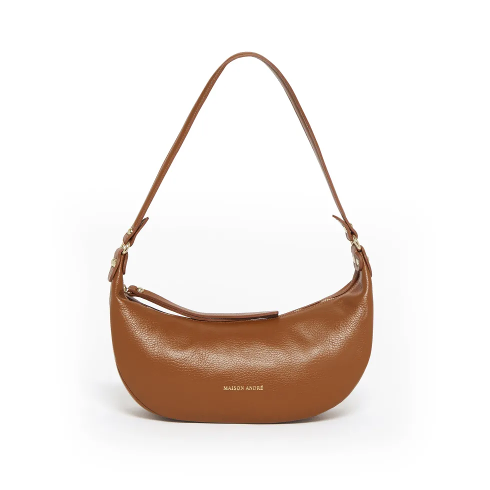 sac_bandoulire_en_cuir__l_1.webp Sac bandoulière en cuir - Luxembourg*Maison André Fashion