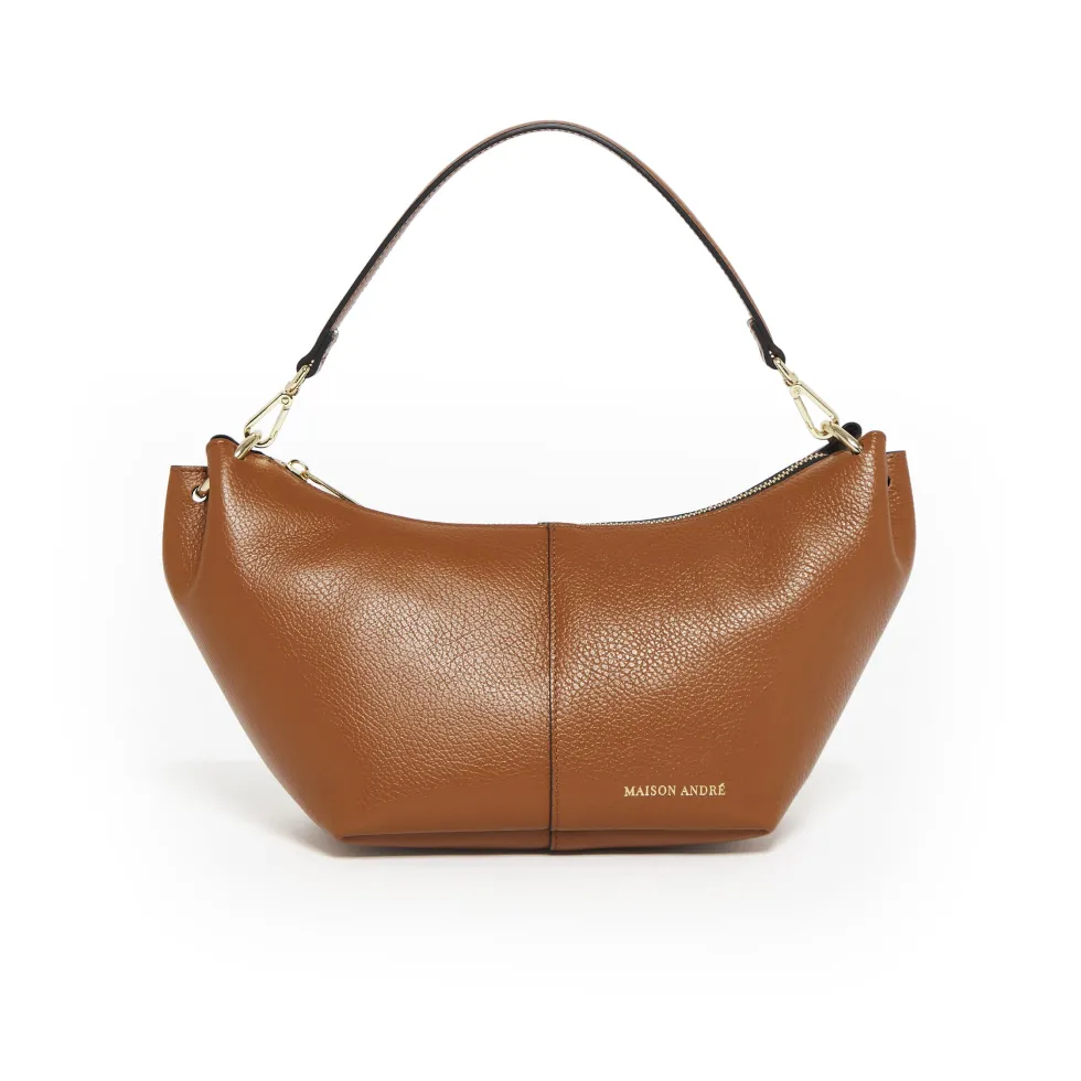 sac_bandoulire_en_cuir__m_1.webp Sac bandoulière en cuir - Monceau*Maison André Sale