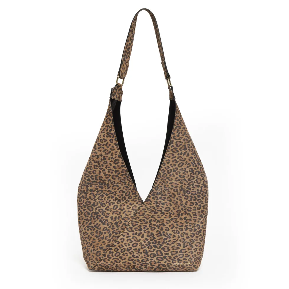 sac_port_paule_en_sude__m_1.webp Sac porté épaule en suède - Mabillon*Maison André New