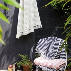 Serviette de plage à rayures en 100% coton - ultra douce et absorbante - Baléares Bleu foncé - 90 x 180 cm*Maison Héritage New