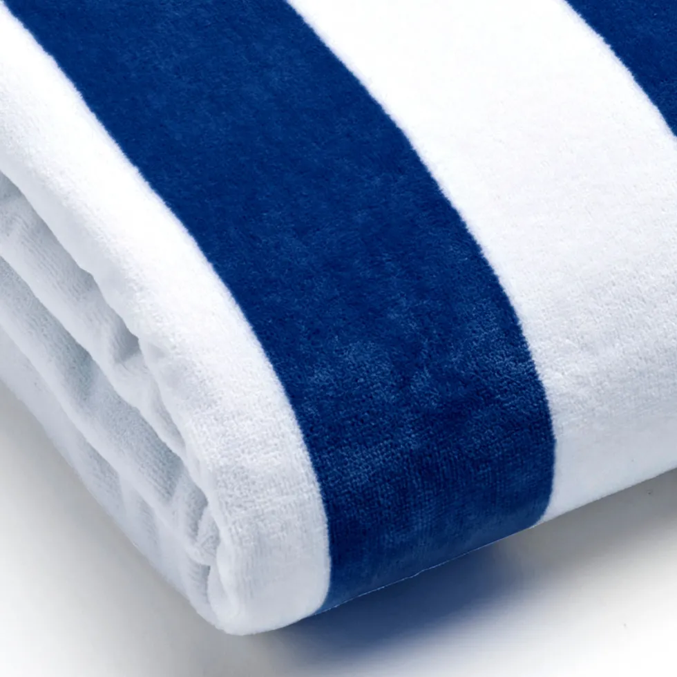 serviette_de_plage_pablo__1-1.webp Serviette de plage Pablo Bleu foncé - 90 x 180 cm*Chevignon Best