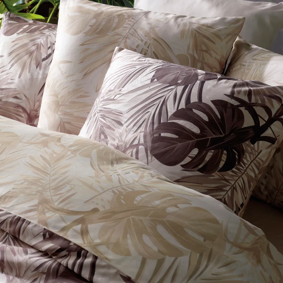set_de__taies_doreiller_s_3-6.webp Set de 2 taies d'oreiller satin de coton - Jungle Taupe*Chevignon Sale