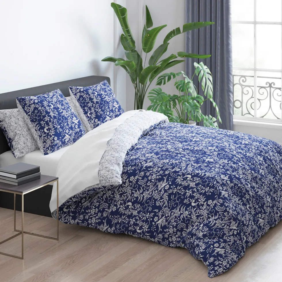 taie_doreiller_satin_de_c_3-5.webp Taie d'oreiller satin de coton Birds Bleu*Cacharel Hot