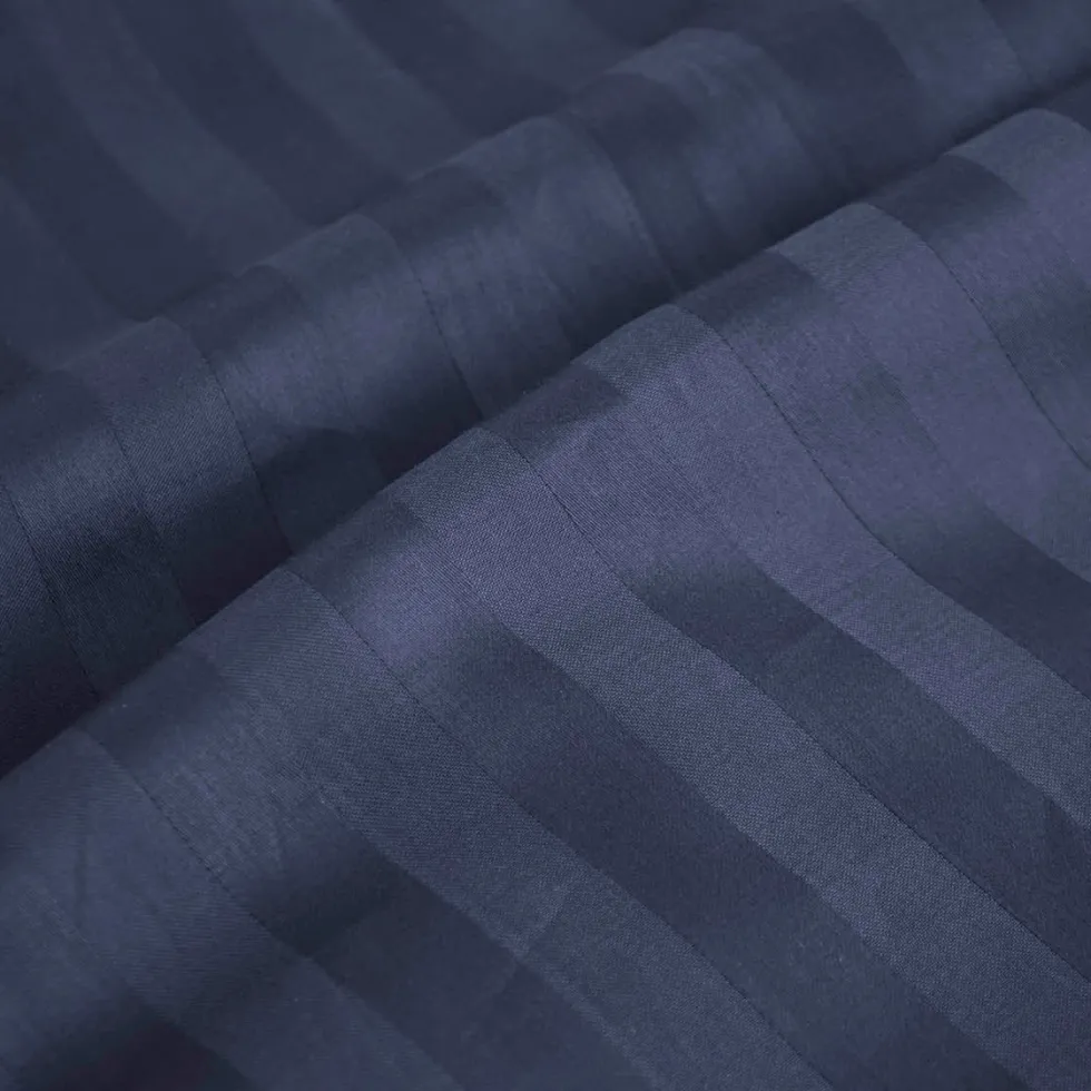 taies_doreiller__jacquard_3-1.webp Taie(s) d'oreiller - Jacquard tissé - rayures bleu foncé*Cacharel Sale