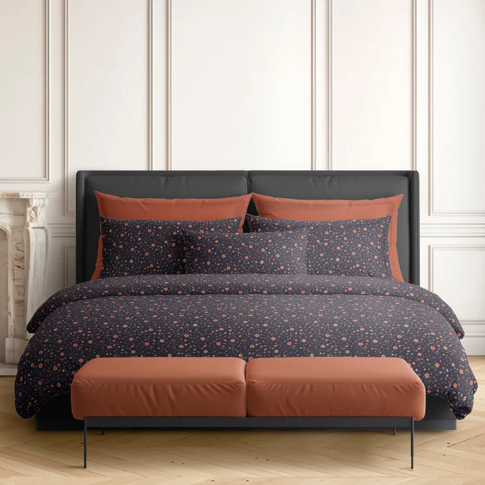 taies_doreiller_satin_de__1-122.webp Taie(s) d'oreiller satin de coton - Pétunia orange*Ines by Ines de la Fressange New