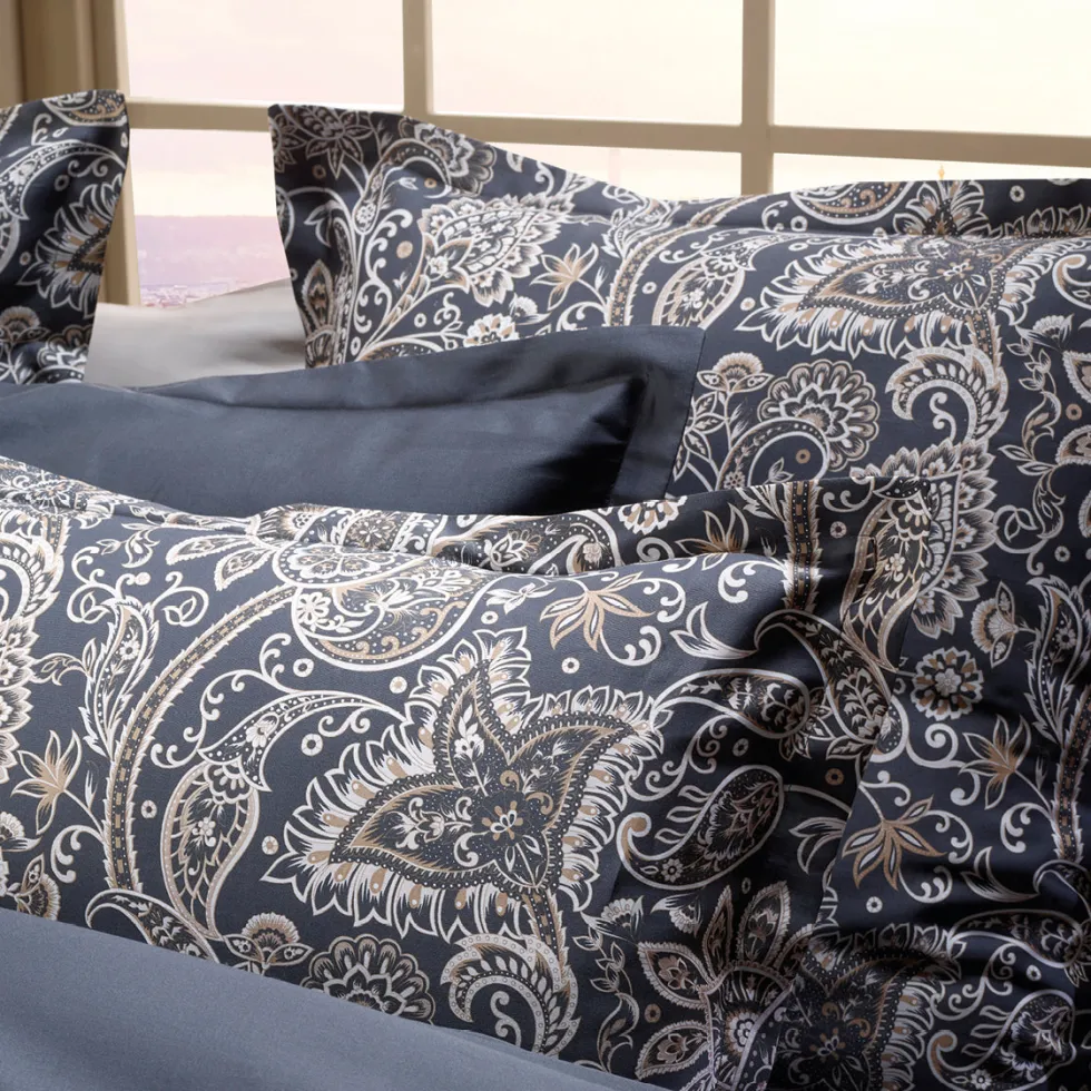 taies_doreiller_satin_de__2-171.webp Taie(s) d'oreiller satin de coton - Paisley Gris / Taupe*Chevignon Hot